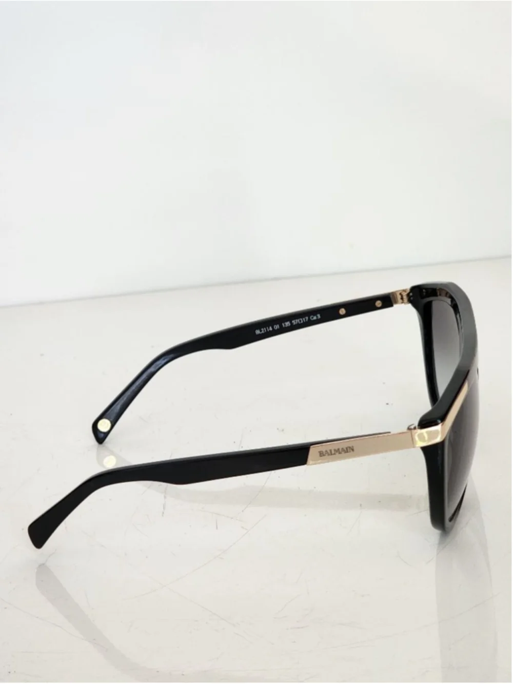 BALMAIN BL2114 Black Gold Gradient Sunglasses 57‎ mm